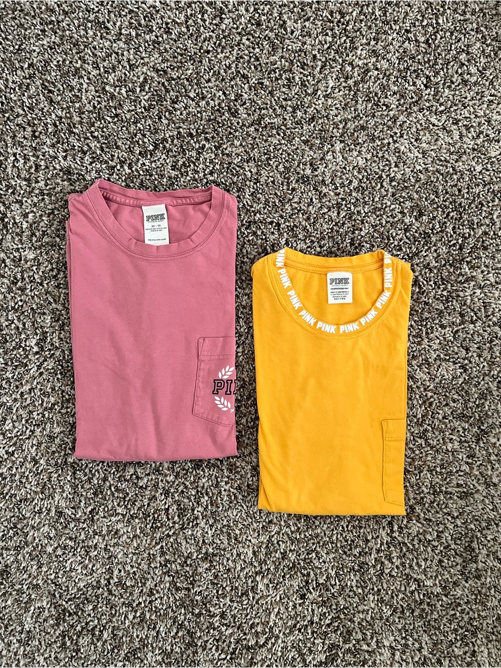Bundle Victoria's Secret PINK & Yellow Logo Long Sleeve Crewneck Tee